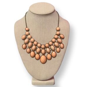 🤯5/$20🤯 Peach Layered Gold Tone Statement Necklace
